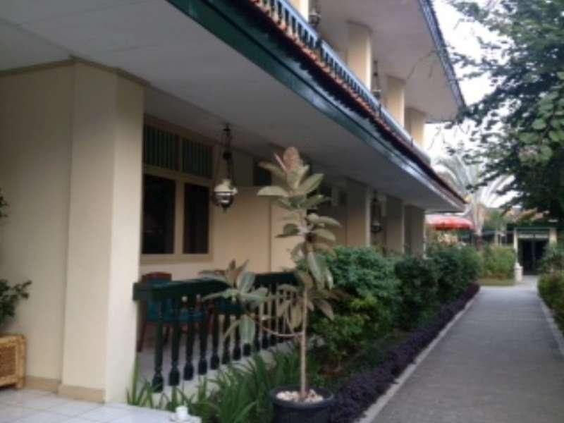 Royal Brongto Hotel Yogyakarta Esterno foto